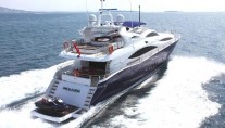 Yacht MOLIVER -  Aft View